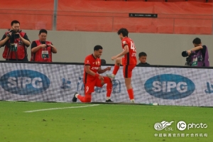 glow-kaiyun.com-中超联赛第15轮，上海海港3比0大连英博海发