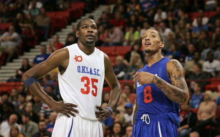 开云app下载-谁单挑能赢KD？哈特：迈克尔-比斯利 单挑的他得分如同探囊取物