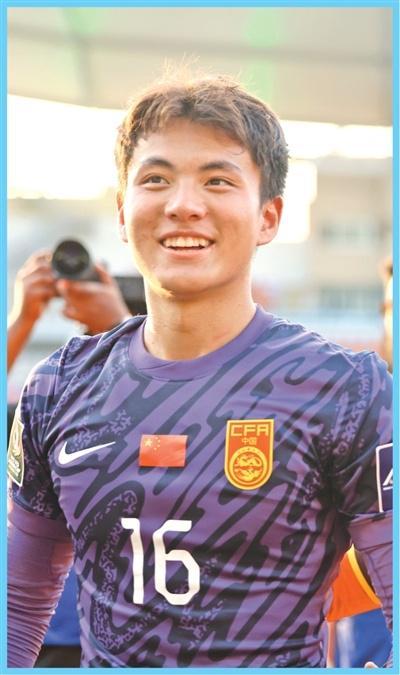 开云网站-中国足球期待更进一步（体育大看台）