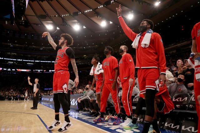 1639474896179075459.jpg 1356884244.0.jpg